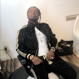 Meet your Posher, Anton